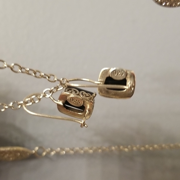 Sterling silver Onyx drop Earrings - Picture 2 of 3